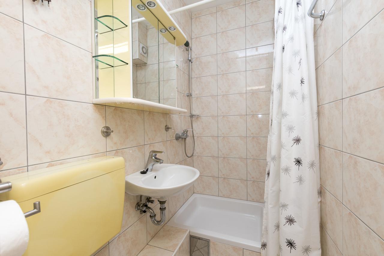 Apartments Katarina Lokva Rogoznica Quarto foto